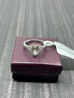 Sterling Silver 925 White Sapphire Halo Ring Size 7 Pear & Round Cut Elegant